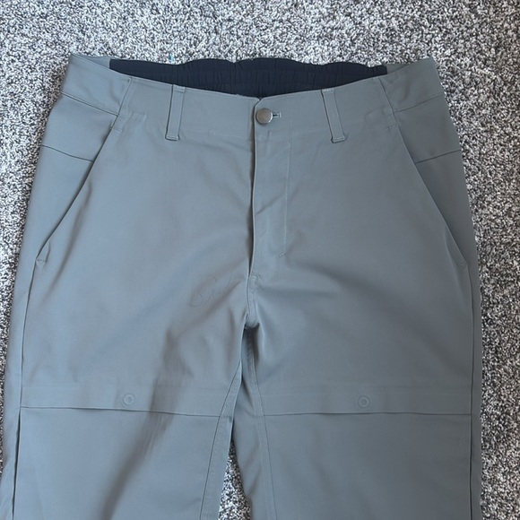 Lululemon men’s pants - Picture 3 of 7